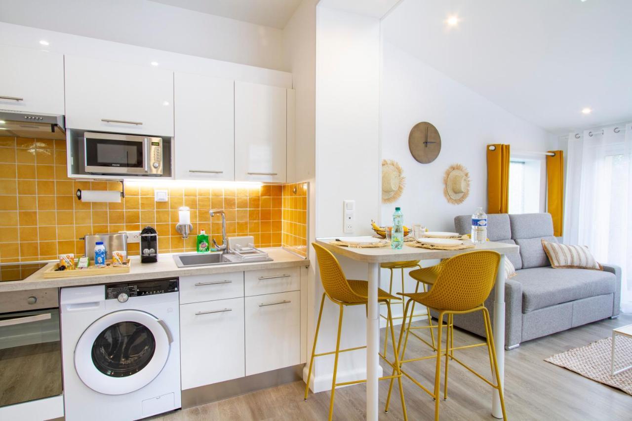 Châlons-en-Champagne Soleil D'Ete - Netflix & Wifi - Balcon - Climatisation - Parking Gratuit - Check-In 24H24 - Emplacement Velos - Goodmarning מראה חיצוני תמונה