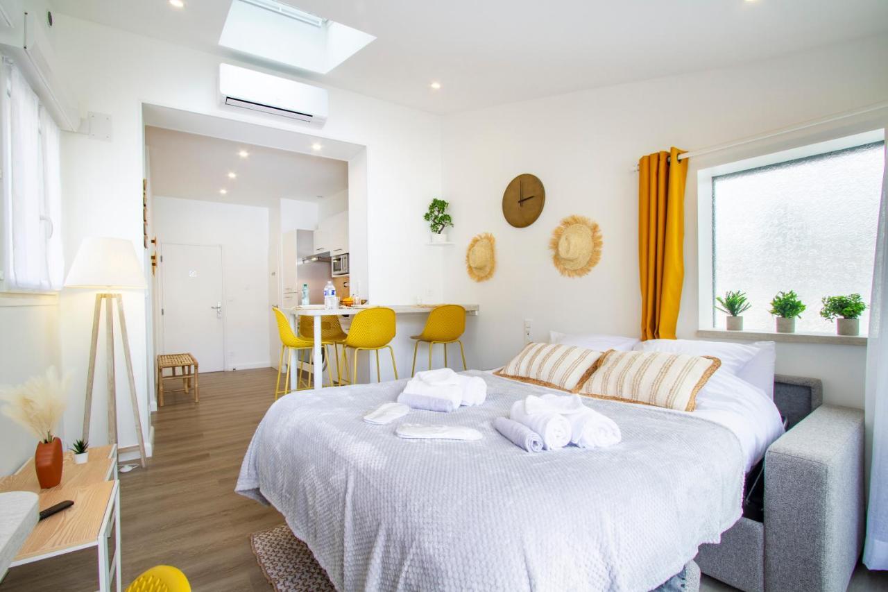 Châlons-en-Champagne Soleil D'Ete - Netflix & Wifi - Balcon - Climatisation - Parking Gratuit - Check-In 24H24 - Emplacement Velos - Goodmarning מראה חיצוני תמונה